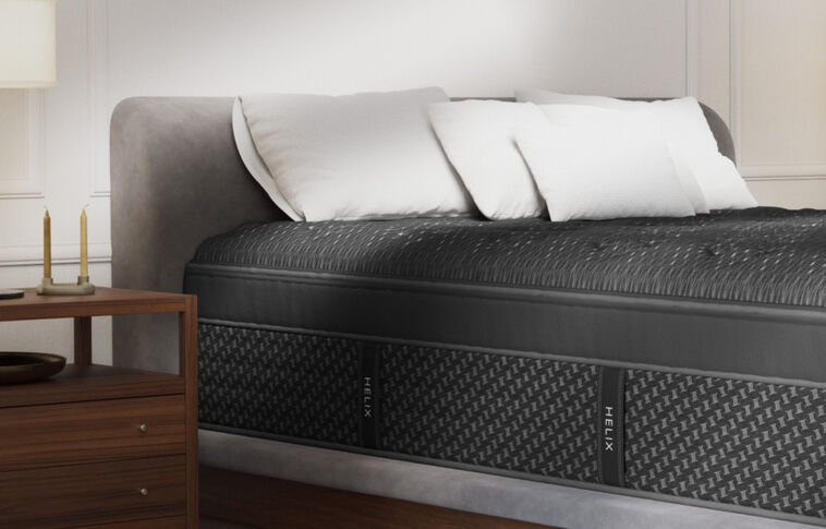 Helix Elite Midnight Medium Euro-Top Mattress 15" image number 1