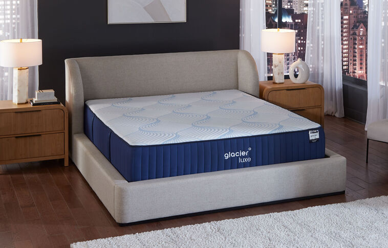 Glacier Luxe Peak Plush Mattress 14" image number 3