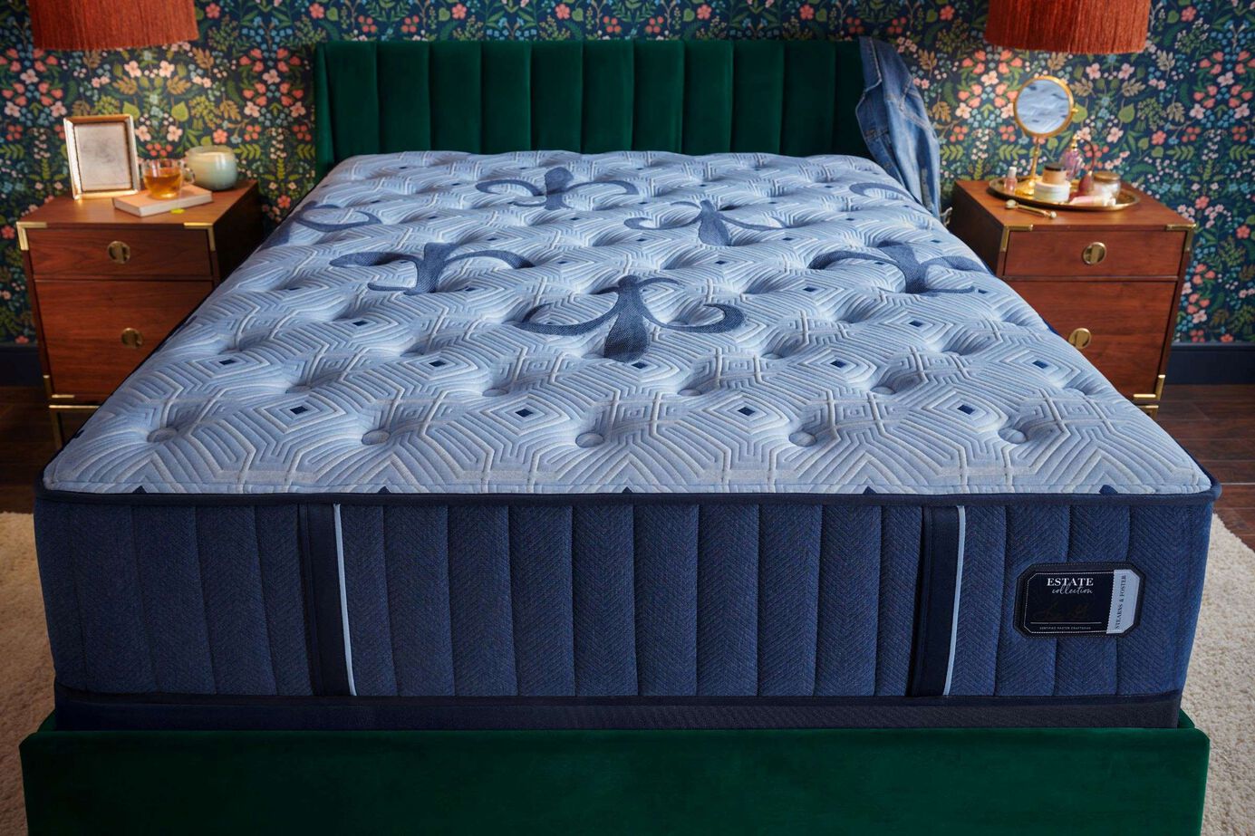 Stearns and Foster Estate  Medium Tight Top Mattress 13.5" image number 4