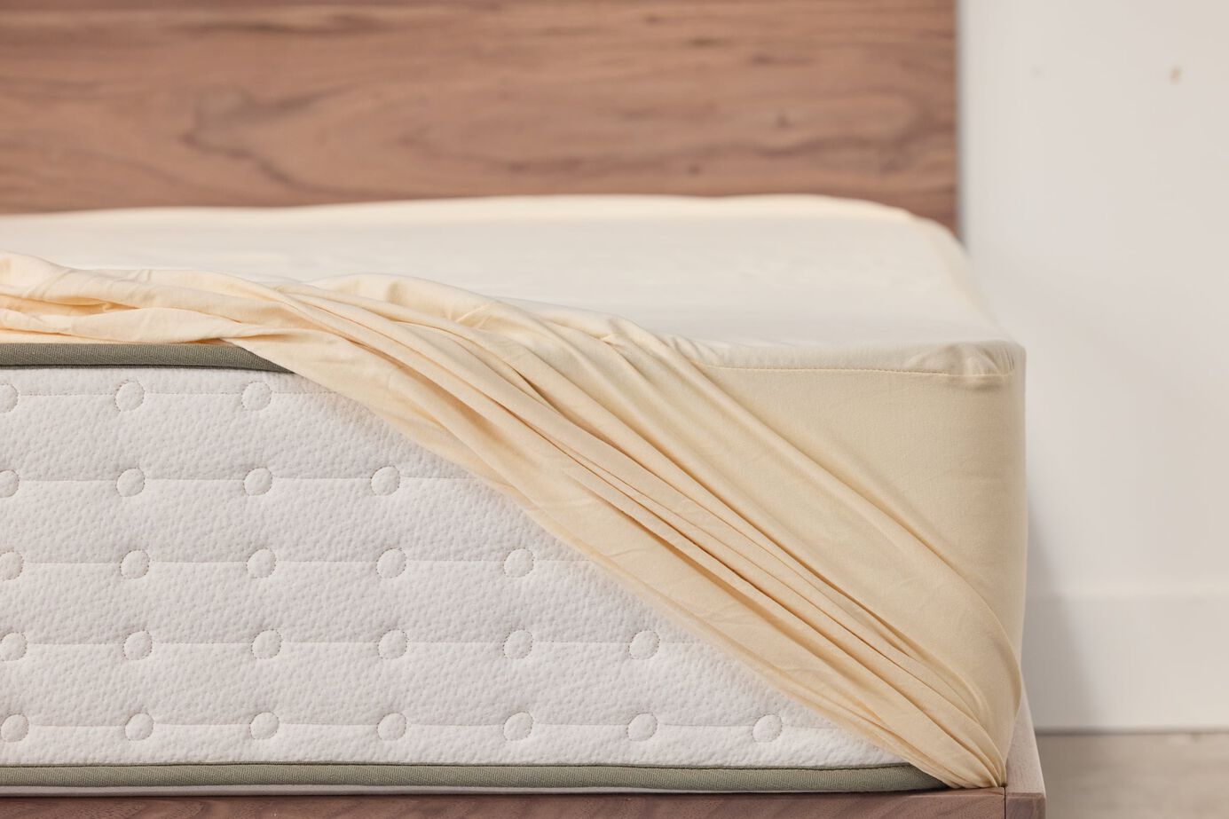 Avocado Organic Waterproof Mattress Protector image number 5