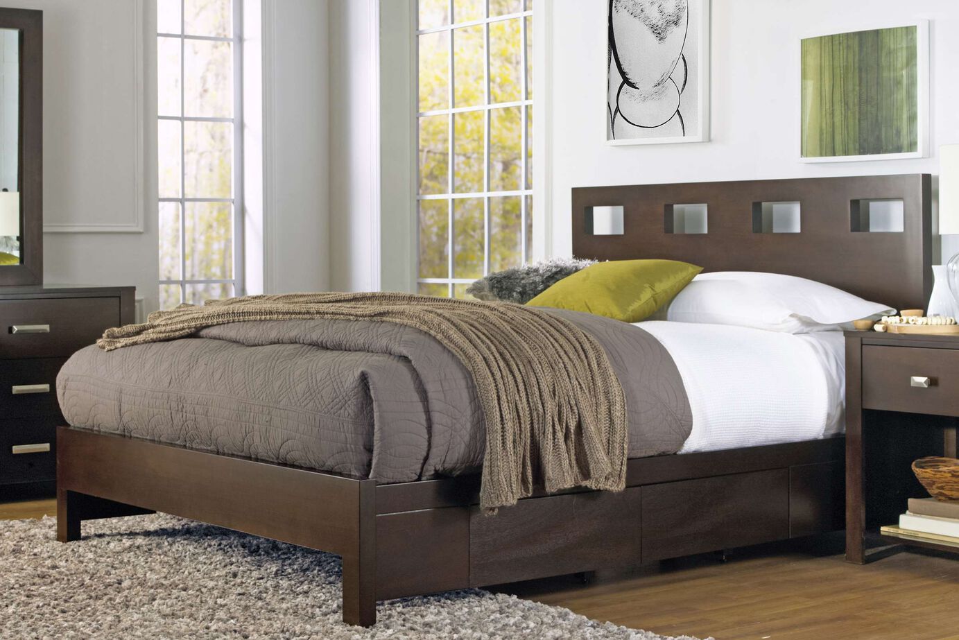 Modus Nevis Platform Storage Bed Complete image number 0