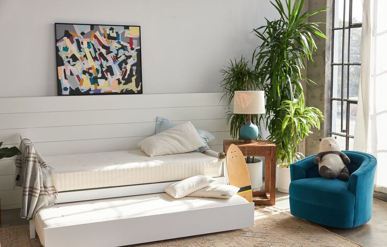 Avocado Eco Kids Mattress Medium Mattress 7" image number 0