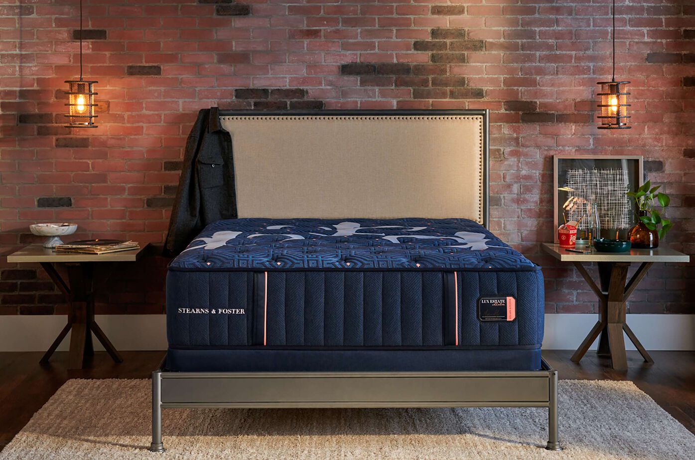 Stearns and Foster Lux Estate Medium Firm Mattress 14.5" image number 0