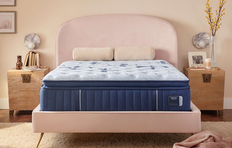 Stearns and Foster Estate  Firm Pillow Top Mattress 15" image number 0