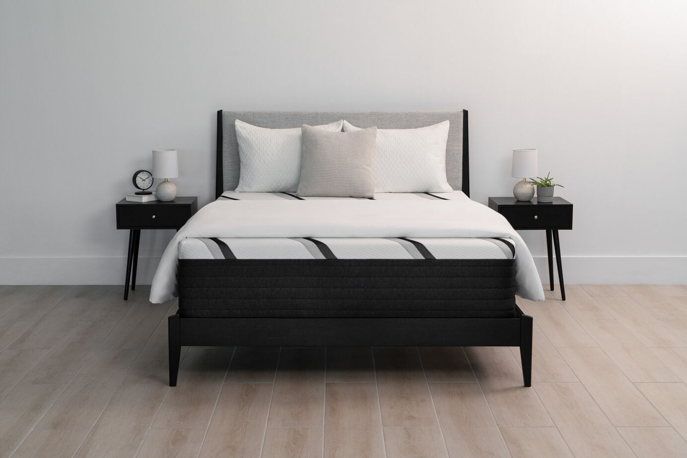 Sleepworld Express 14" Hybrid Plush Mattress image number 2
