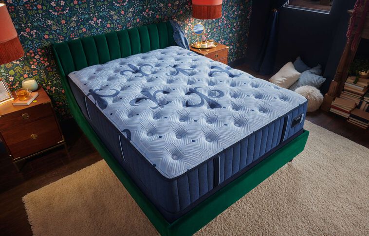 Stearns and Foster Estate  Firm Mattress 14.5" image number 5