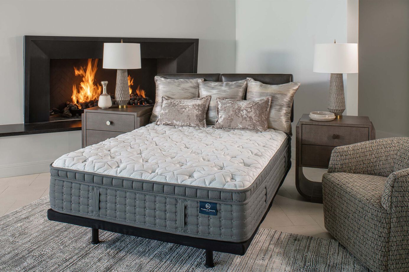 King Koil Modern Luxury Nova Medium Euro-Top Mattress 14.25" image number 2