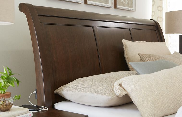 Aspen Home Cambridge Sleigh Bed with Storage image number 2