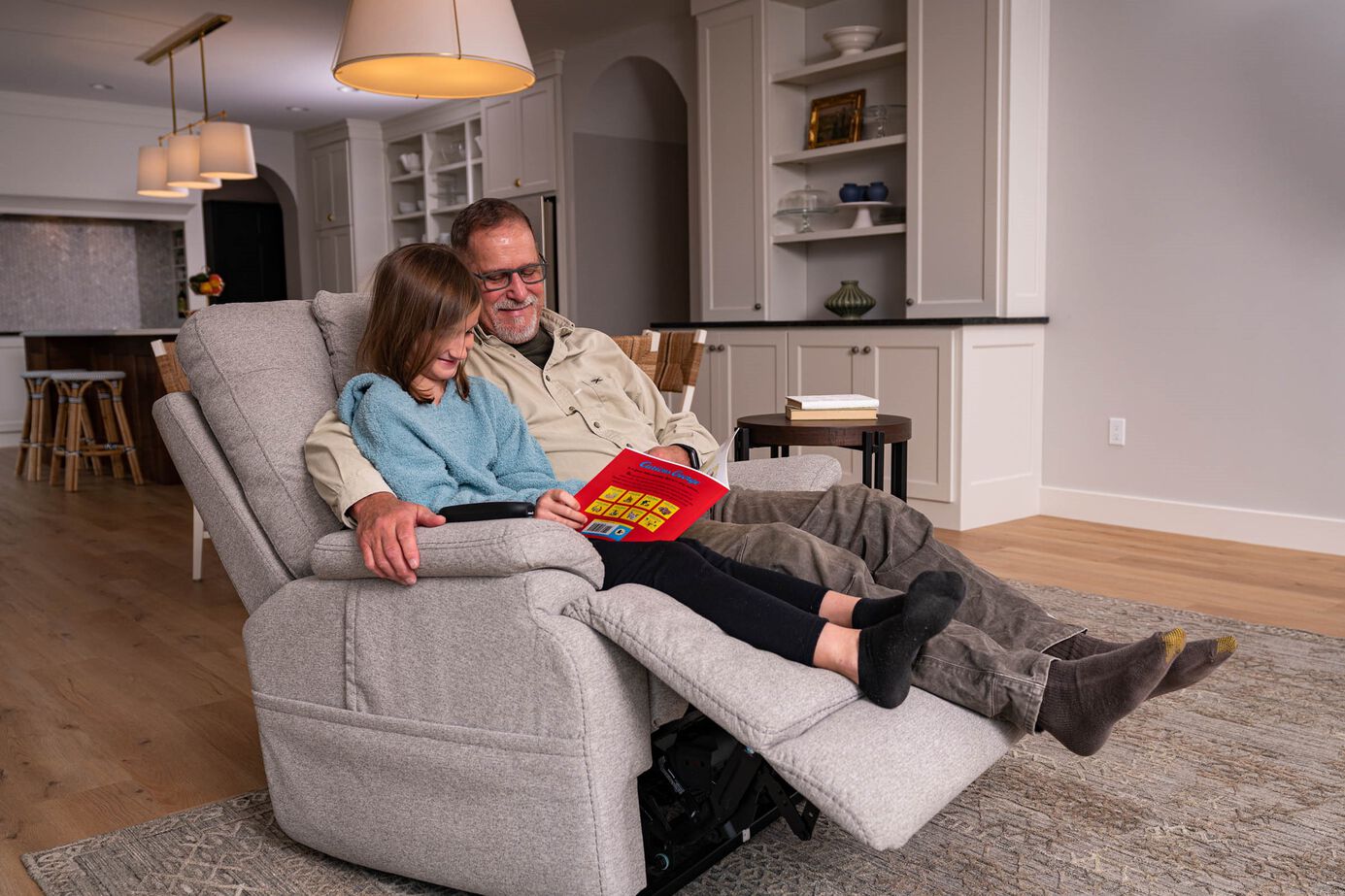 Flexsteel Zecliner Model 2 with lift image number 0