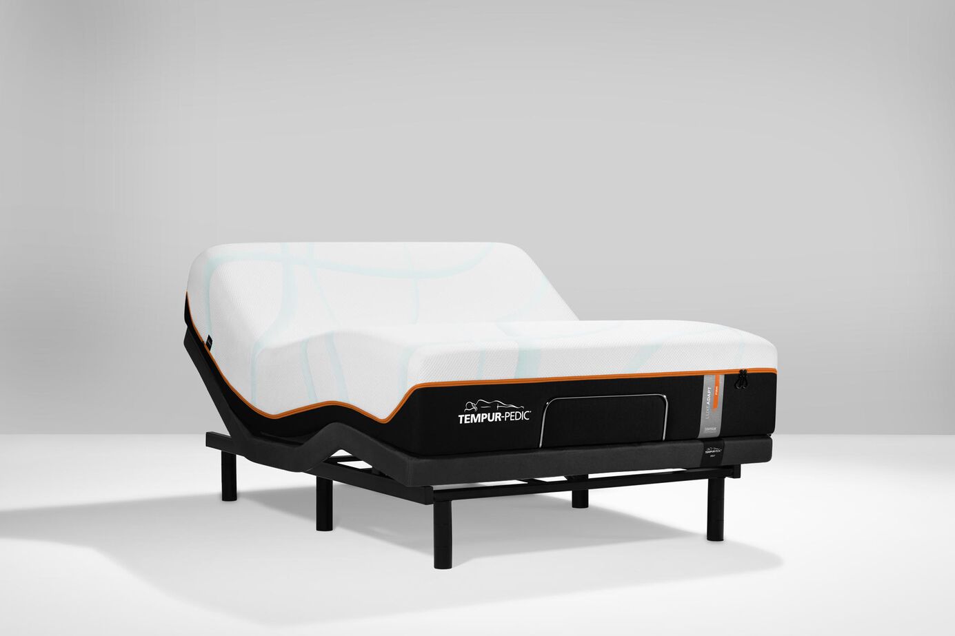 Tempur-Pedic TEMPUR-LuxeAdapt Previous Generation Firm Mattress 13" image number 3