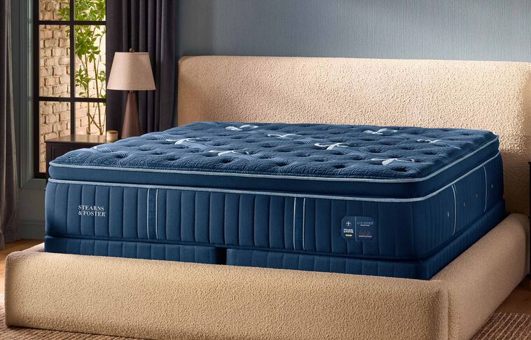 Stearns and Foster Lux Estate II Soft Pillow Top Mattress 15.5" image number 4