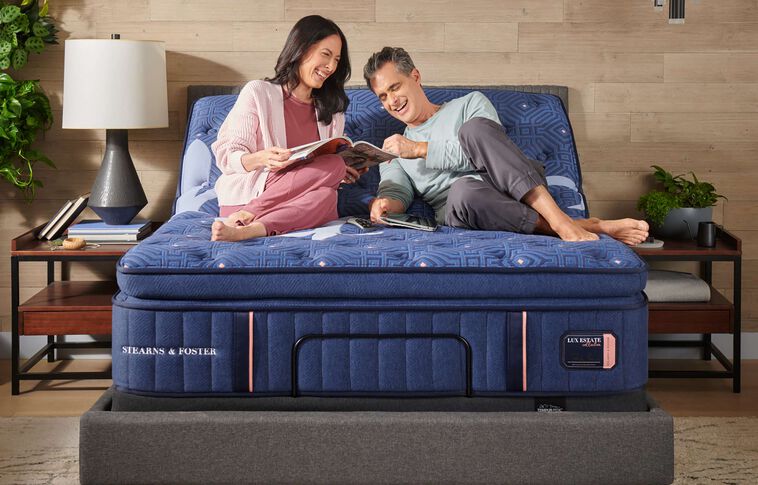 Stearns and Foster Lux Estate  Firm Pillow Top Mattress 16" image number 6