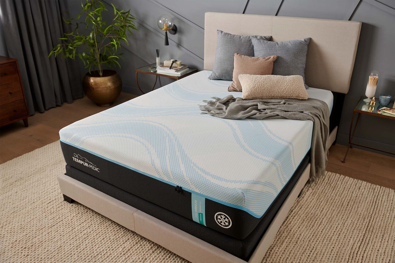 Tempur-Pedic TEMPUR-ProBreeze 2.0 Medium Mattress 12" image number 4
