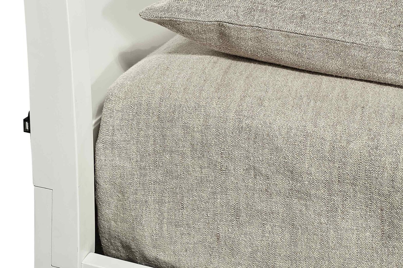 Aspen Home Cambridge Sleigh Bed image number 2