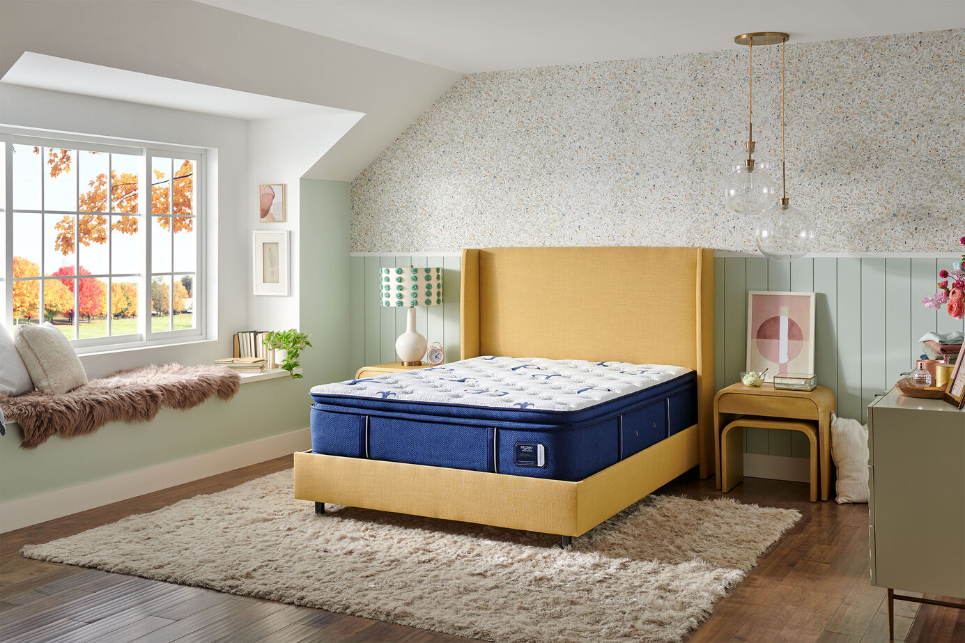 Stearns and Foster Studio Medium Pillow Top Mattress 14.5" image number 0
