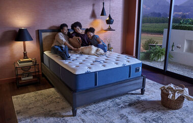 Stearns and Foster Studio  Medium Tight Top Mattress 14"