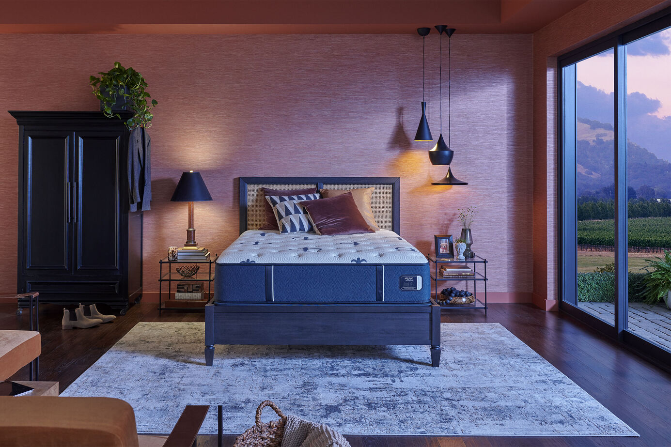 Stearns and Foster Studio  Medium Tight Top Mattress 14" image number 3