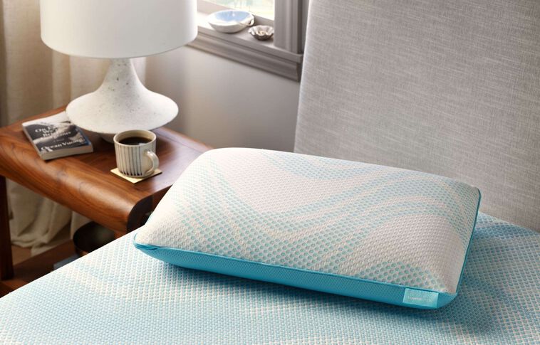 Tempur-Pedic Breeze ProLo 2.0 Pillow image number 4