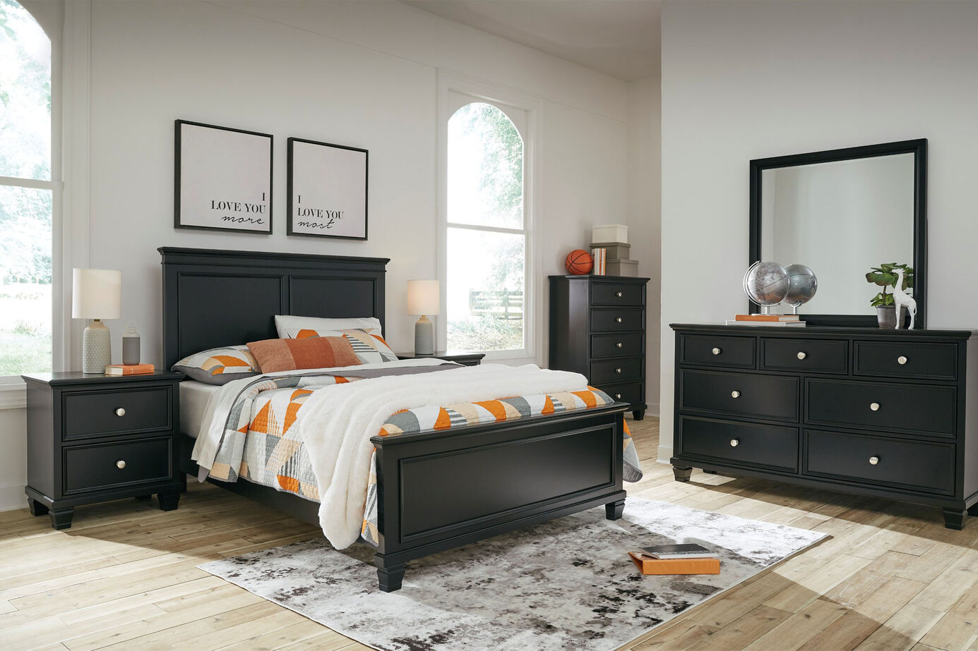 Signature Design Lanolee Panel Bed Complete image number 0