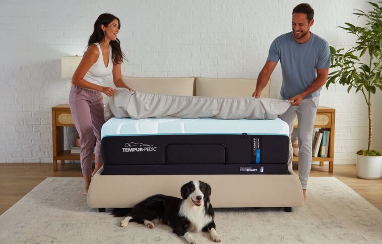 Tempur-Pedic LuxAdapt Soft Mattress 13" image number 0
