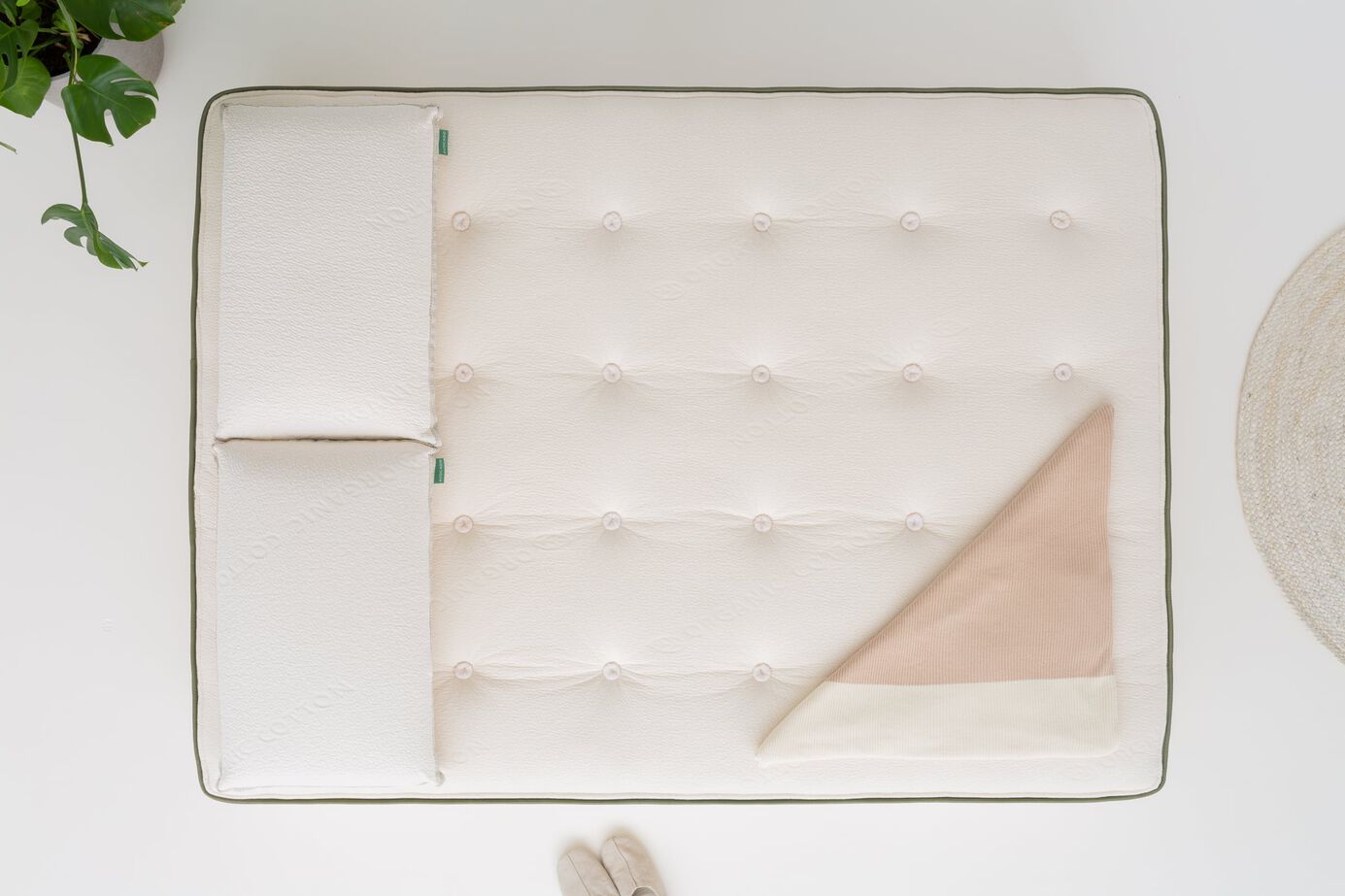 Avocado Green Hybrid Medium Firm Mattress 11" image number 3