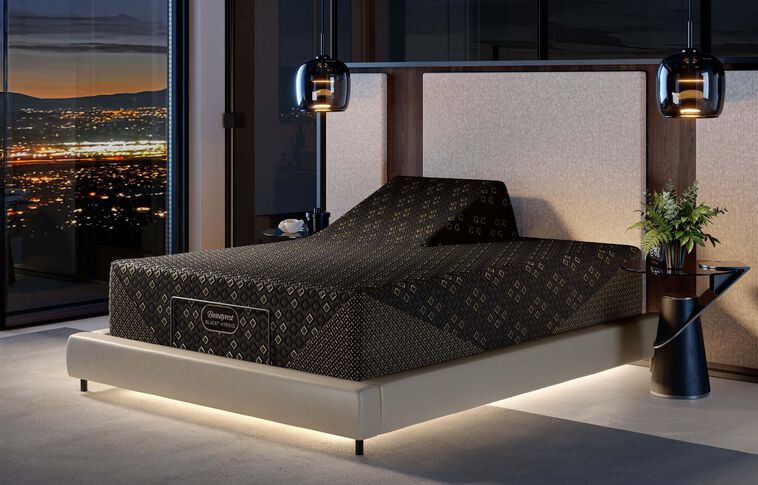 Beautyrest Black Hybrid Series Four XCS Medium Mattress 15" image number 6