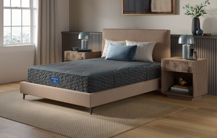 Beautyrest Hybrid Level 2 Plush Mattress 12" image number 0